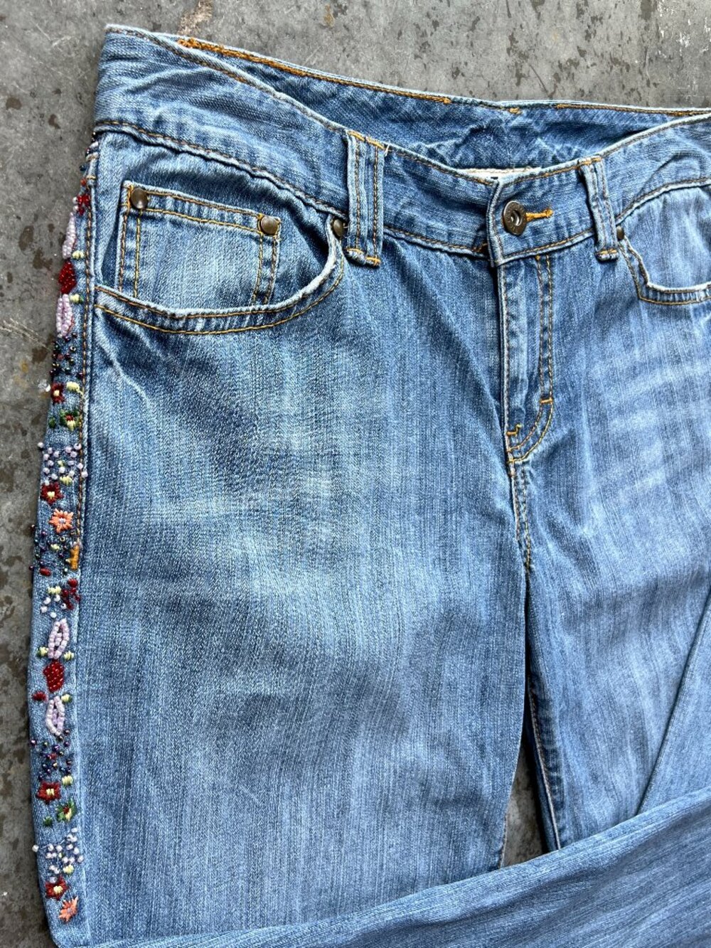 Tommy Hilfiger Jeans Y2K Beaded Floral Embroidered X-Tra Low Rise Women's Size 8